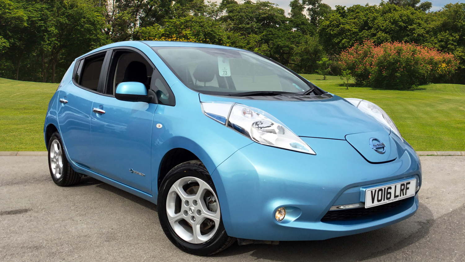 Buy Online Nissan Leaf 80Kw Acenta 30Kwh 5Dr Auto Electric Hatchback